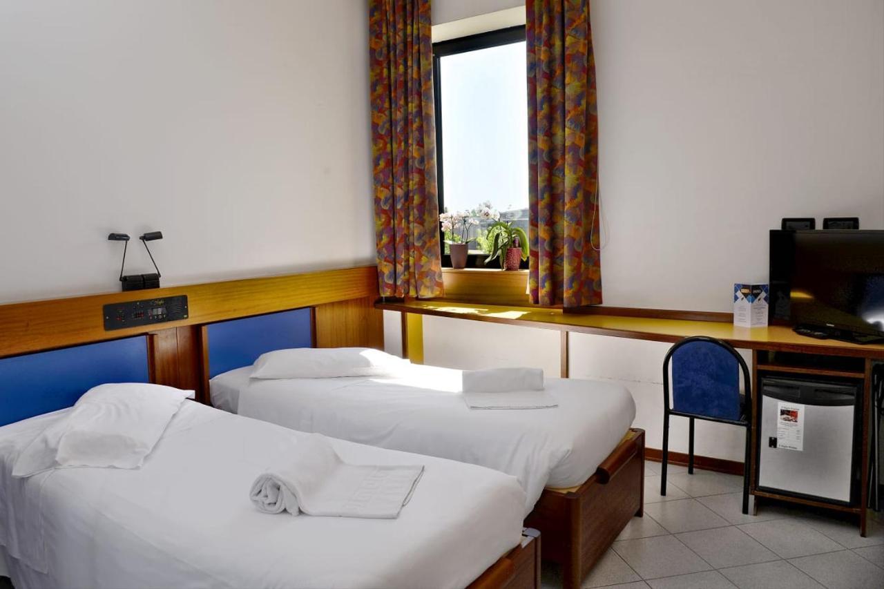 Hotel Il Maglio Imola Exterior photo