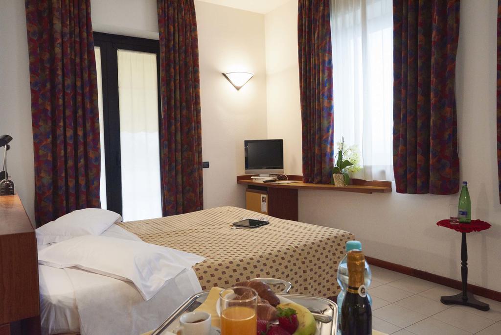 Hotel Il Maglio Imola Exterior photo