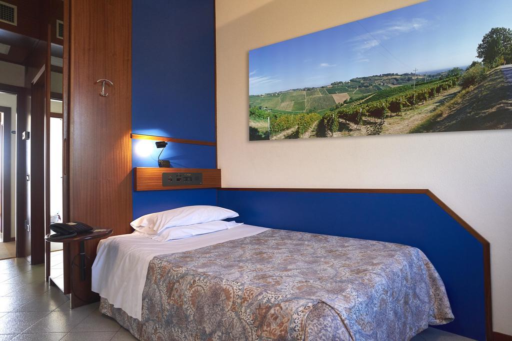 Hotel Il Maglio Imola Exterior photo